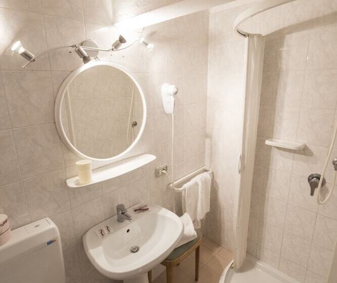 اتاق استاندارد, Albergo Casa Peron