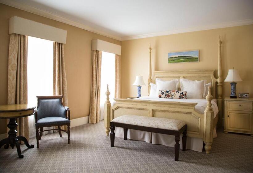 스탠다드 룸 킹사이즈 침대, Delamar Southport