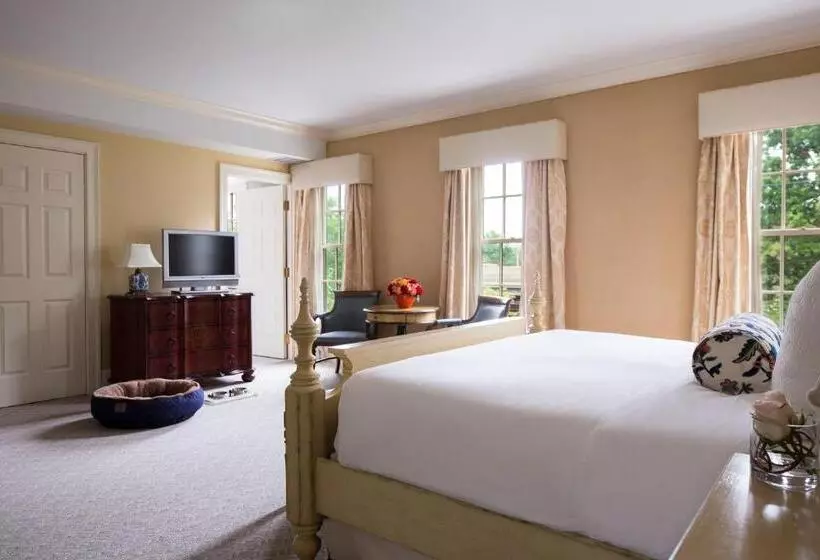 身障者適用キングサイズベッドルーム, Delamar Southport