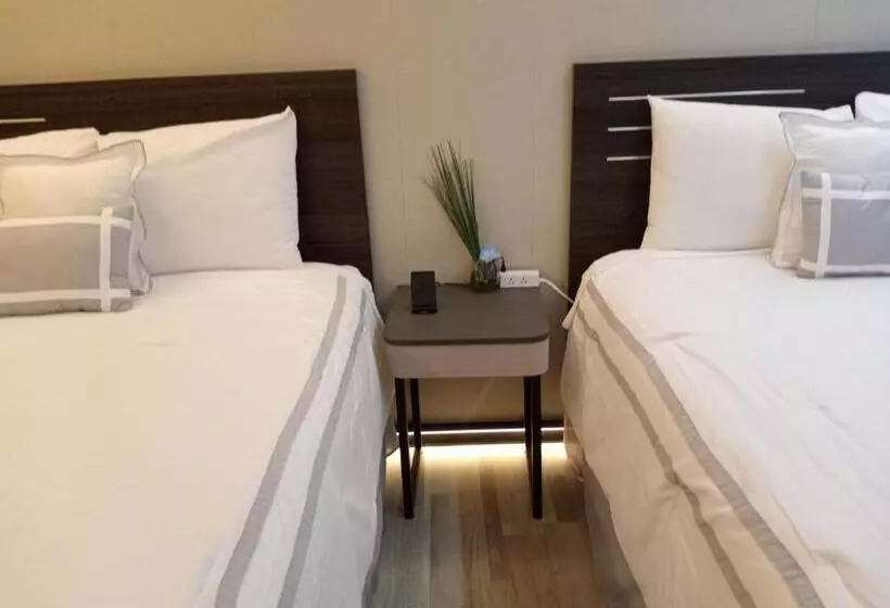 スタンダード4人部屋, Mountain View Motel
