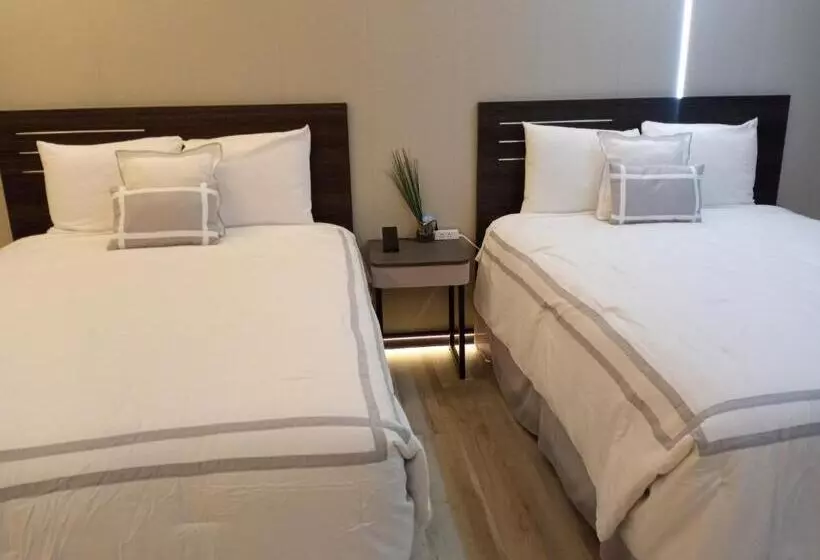 デラックスの4人部屋, Mountain View Motel
