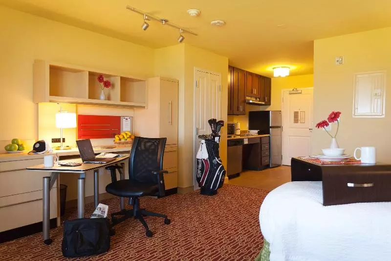 キングサイドベッドのスタンダードワンルーム, Towneplace Suites By Marriott Galveston Island
