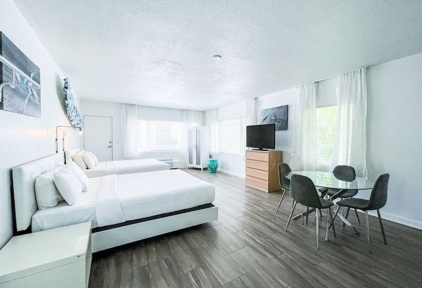 豪华工作室, Aqua