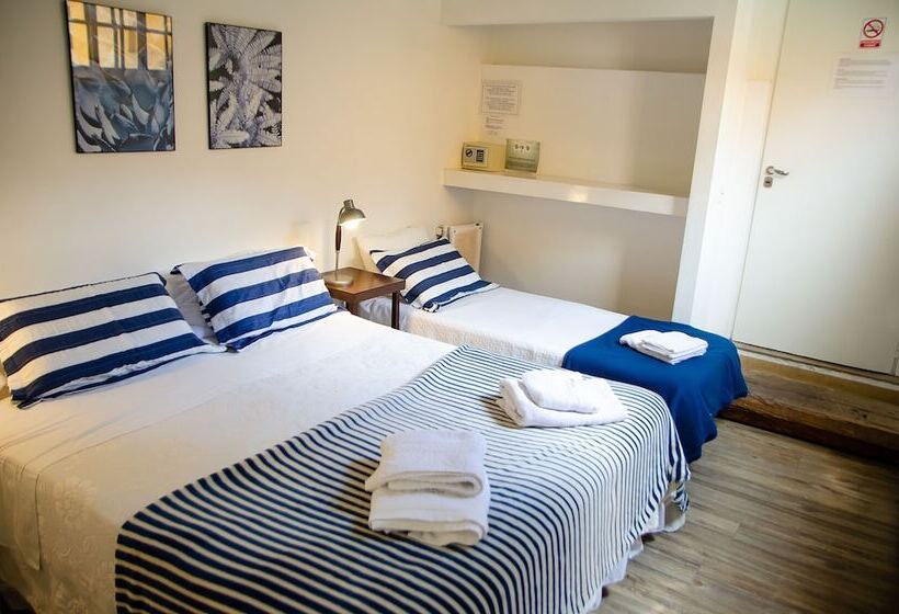 اتاق استاندارد سه نفره, Ba Stop Hotel House