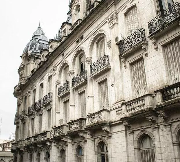 اتاق استاندارد چهارنفره با سرویس بهداشتی مشترک, Ba Stop Hotel House