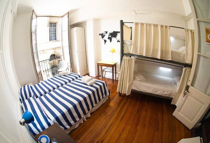 اتاق استاندارد چهارنفره با سرویس بهداشتی مشترک, Ba Stop Hotel House