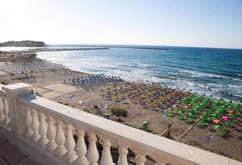 سوییت جونیور با چشم‌انداز دریا, Birais Beach Studios