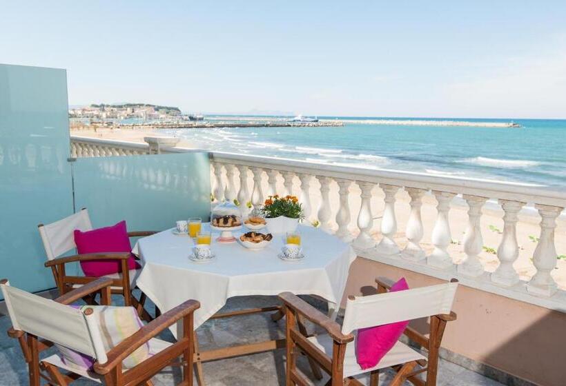 オーシャンビューデラックススイート, Birais Beach Studios