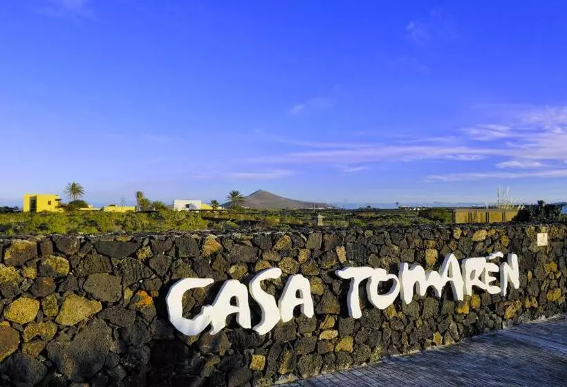 ویلای 2 خوابه, Finca Tomaren