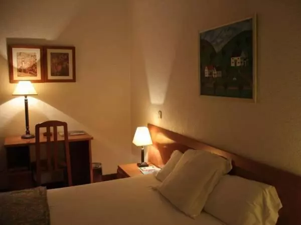 エコノミーシングルルーム, Hostal Gran Via Levante