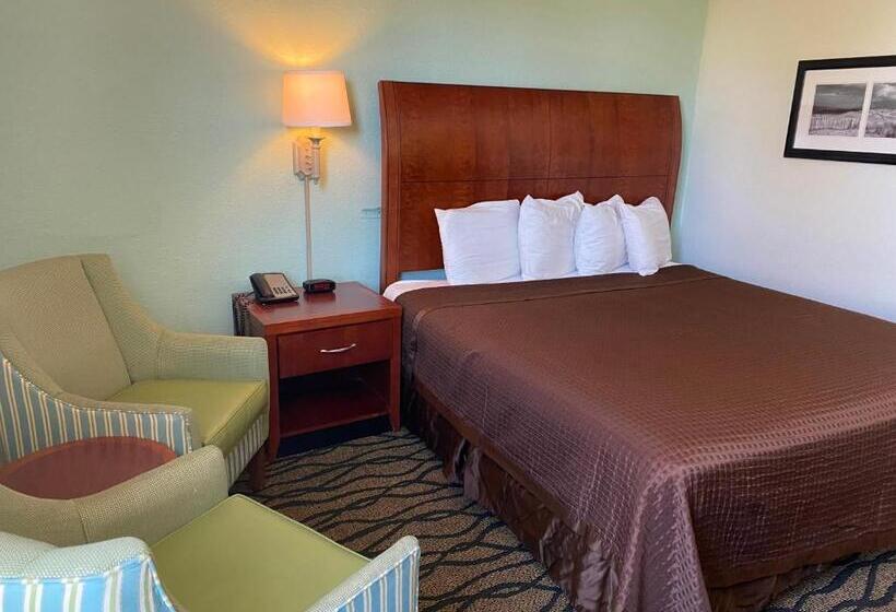 Стандартный Номер Кровать Кинг, Ocean Sands Beach Boutique Inn   Stay By The Beach   Indoor Hotel   Saltwater Mineral Pool Open Unti