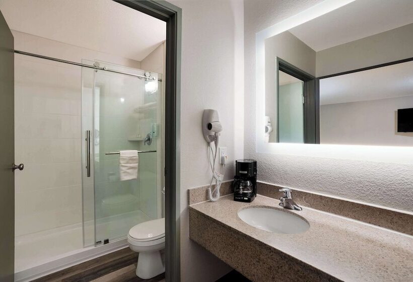 2ダブルベッドのスタンダードルーム, Quality Inn Elk Grove Sacramento