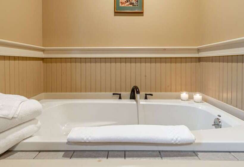 Номер Superior Кровать Кинг, The Alpine Lodge