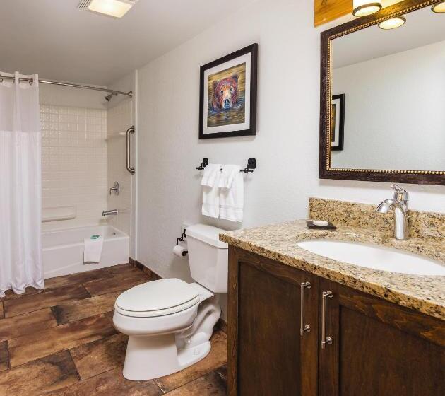 شقة غرفتين, Worldmark Red River