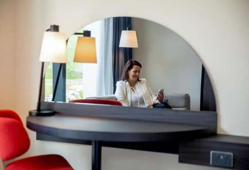 マウンテンビュースタンダードルーム, Holiday Inn Queenstown Remarkables Park