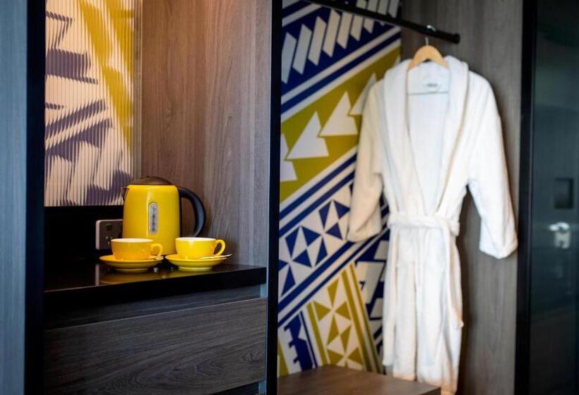 غرفة قياسية سرير كينج, Holiday Inn Queenstown Remarkables Park