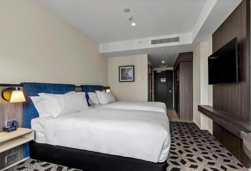 غرفة قياسية مزوَّدة بشُرفة, Holiday Inn Queenstown Remarkables Park