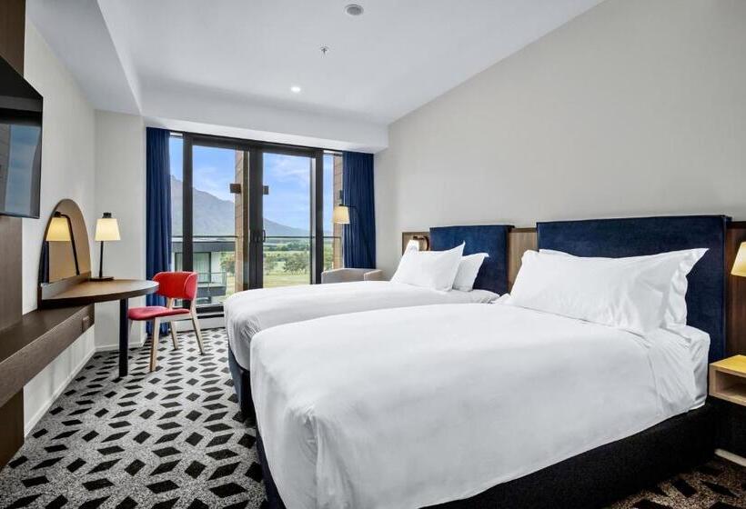 غرفة قياسية مطلة على الجبل, Holiday Inn Queenstown Remarkables Park