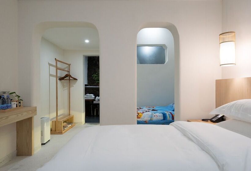 스탠다드 트리플 룸, Yue Shan Shui She Taining