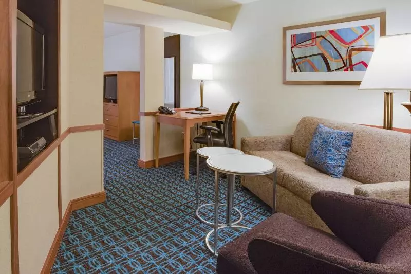Standard-studio King-vuode, Fairfield Inn And Suites South Hill I 85