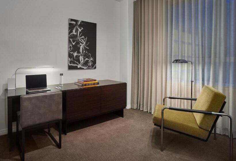 سوئیت 2 خوابه, Aka Beverly Hills