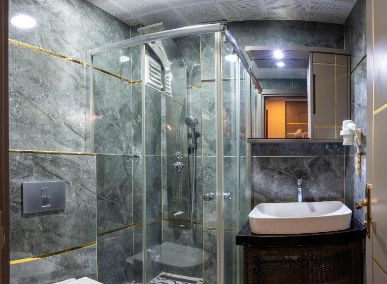 اتاق سوپریور چهار تخته, Grand Best Nobel Hotel 2 İstanbul