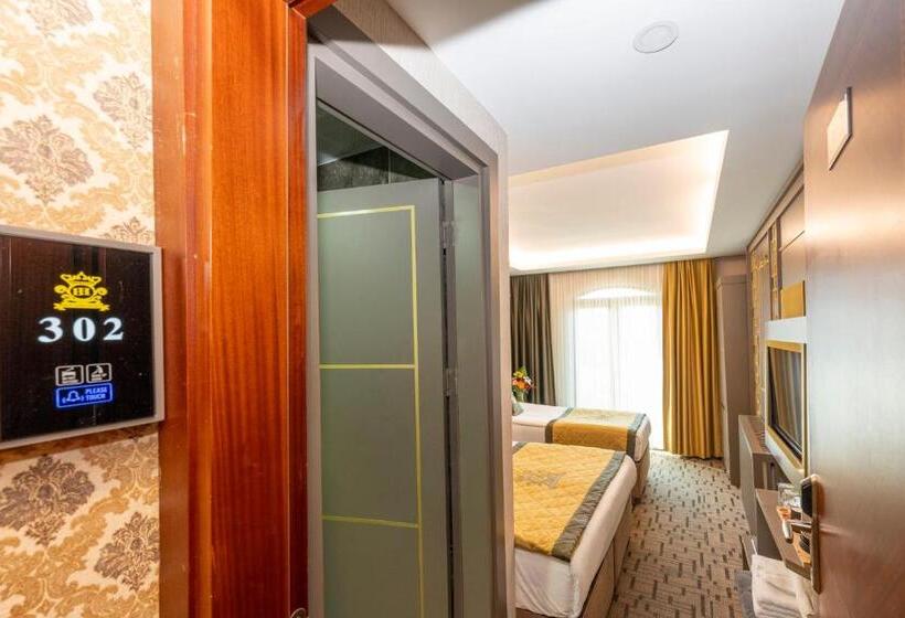 اتاق راحتی سه تخته, Grand Best Nobel Hotel 2 İstanbul