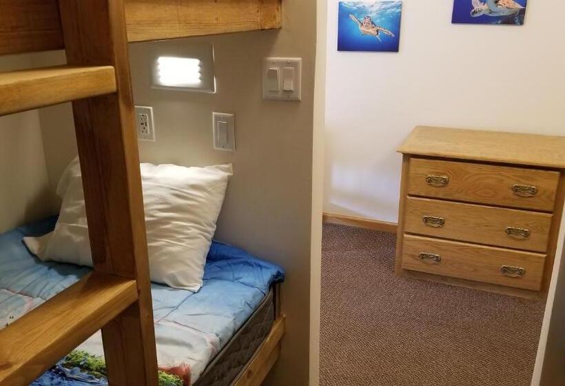 家庭间, Brook Pointe Inn