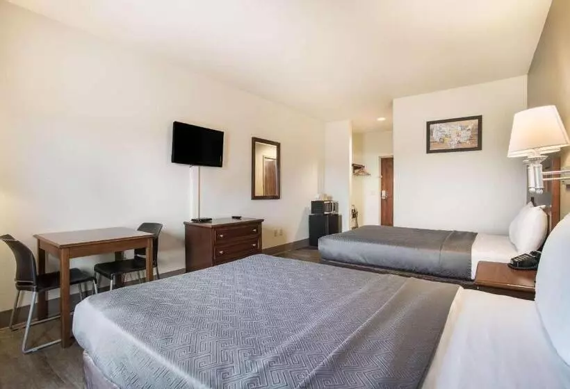 ２ダブルベッドのスタンダードルーム, Econo Lodge