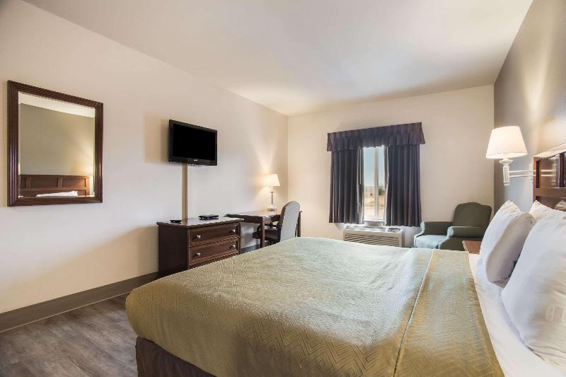 带大床的标准间, Econo Lodge