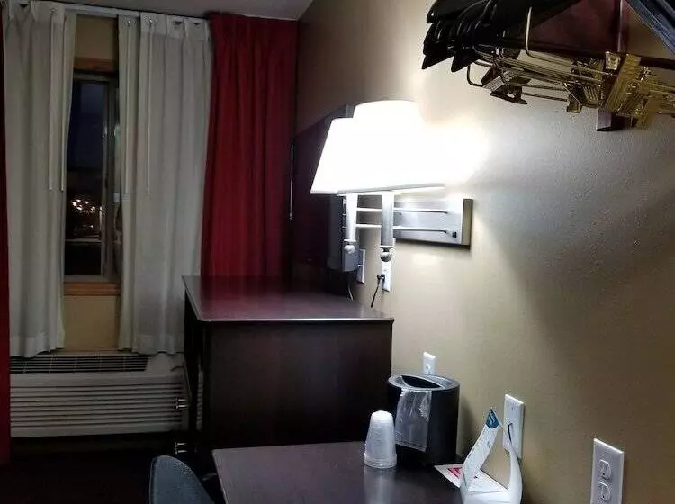 ２ダブルベッドのスタンダードルーム, Econo Lodge