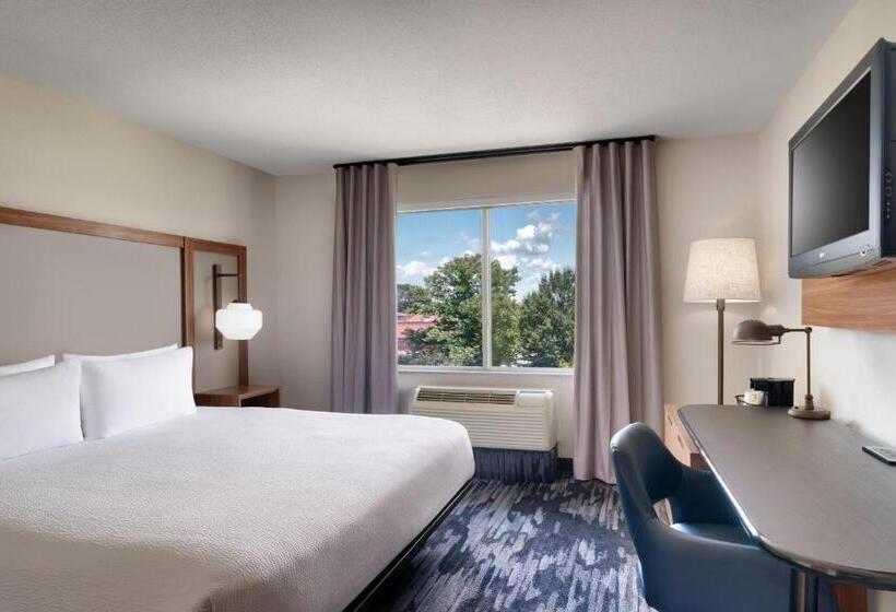 Номер Стандарт Кровать Кинг Адаптированный для Инвалидов, Fairfield Inn & Suites By Marriott Albany