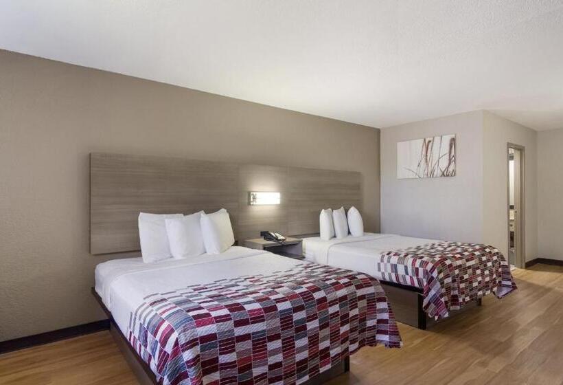 חדר דלוקס, Red Roof Inn & Suites Brunswick I95