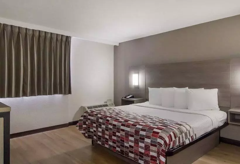 スイート, Red Roof Inn & Suites Brunswick I95