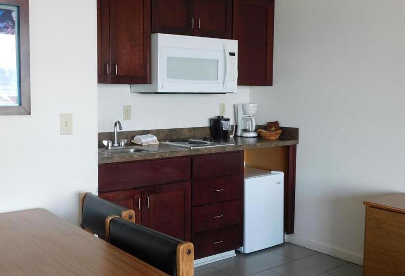 Люкс, Seahorse Oceanfront Lodging