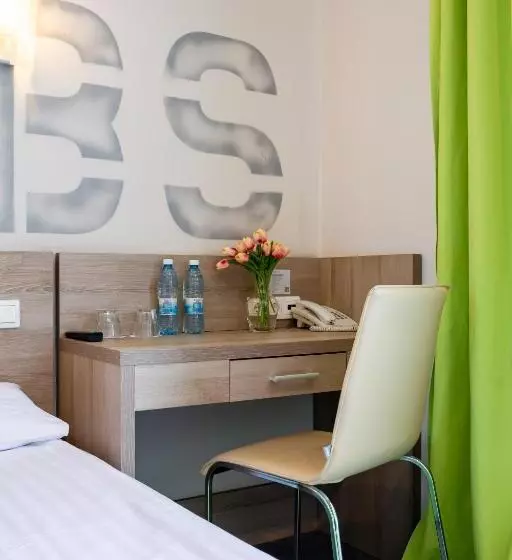 Pokój Standard, Practicotel