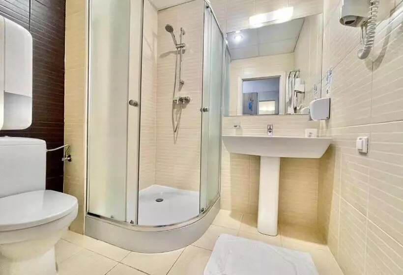 Pokój Jednoosobowy Klasyczny, Practicotel
