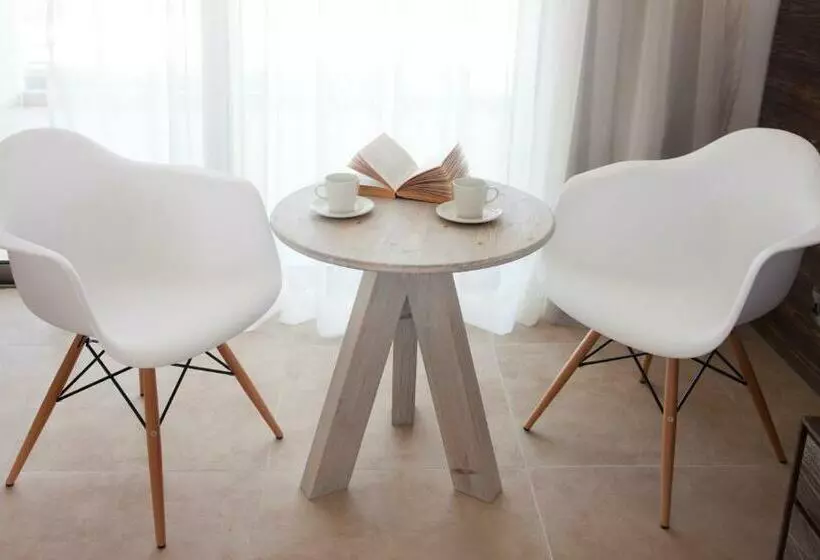 اتاق سوپریور با چشم‌انداز دریا, Amphora Hotel & Suites