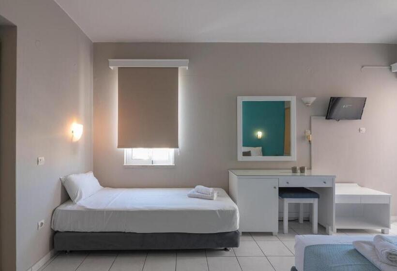 חדר סטנדרט לשלושה, Hermes