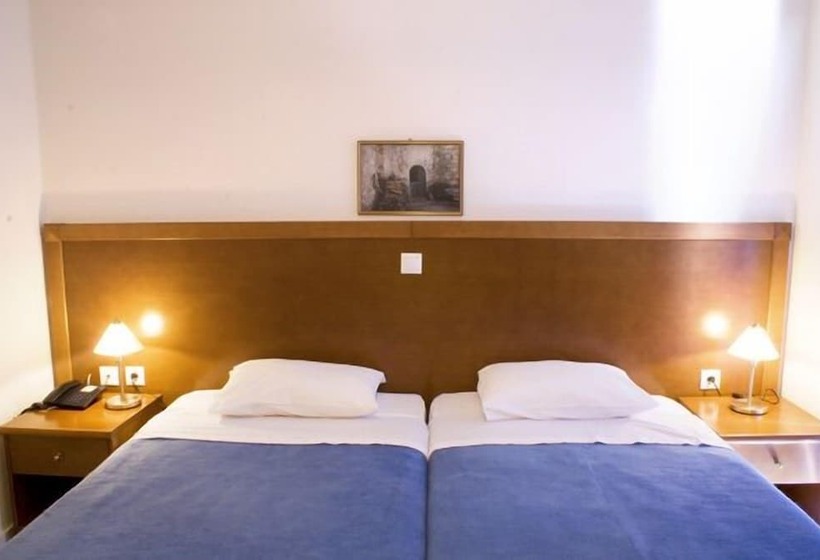 חדר סטנדרט, Hiona Holiday