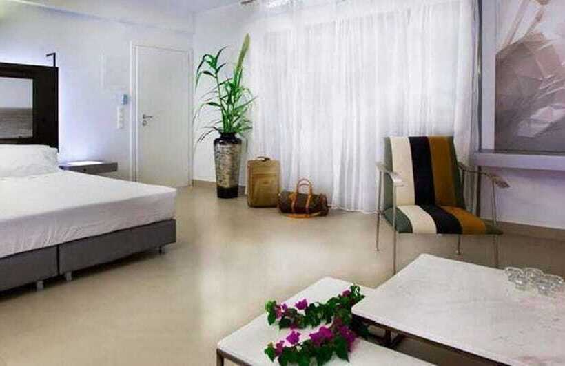 סוויטת ג'וניור נוף לים, Mare Dei Suites Hotel Ionian Resort