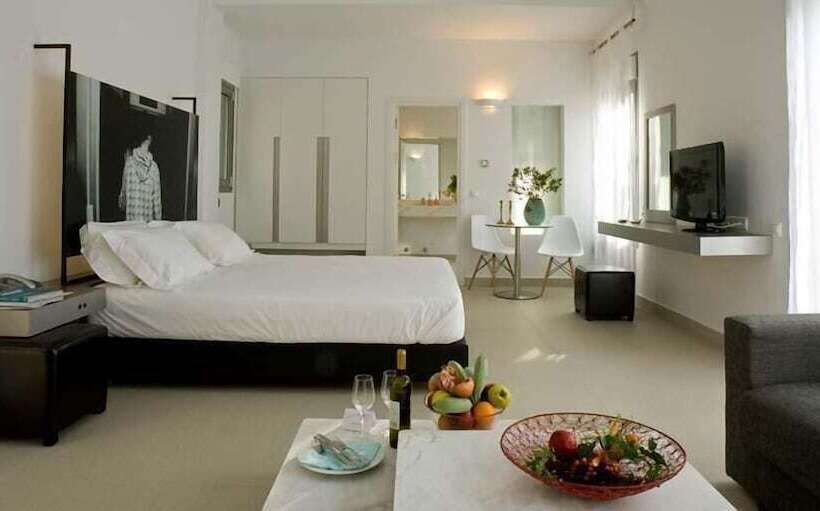 סוויטת ג'וניור נוף לים, Mare Dei Suites Hotel Ionian Resort