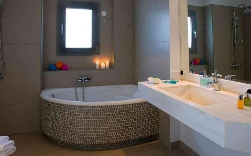 סוויטת ג'וניור נוף לים, Mare Dei Suites Hotel Ionian Resort