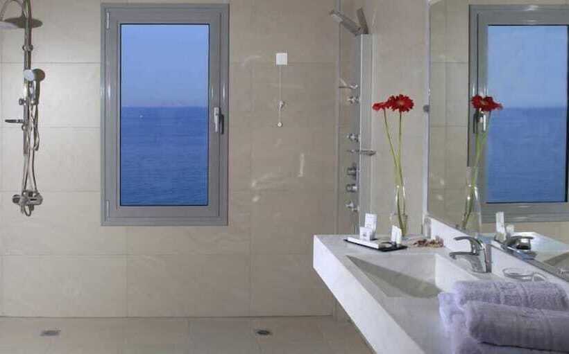 וילת 2 חדרי שינה נוף לים, Mare Dei Suites Hotel Ionian Resort