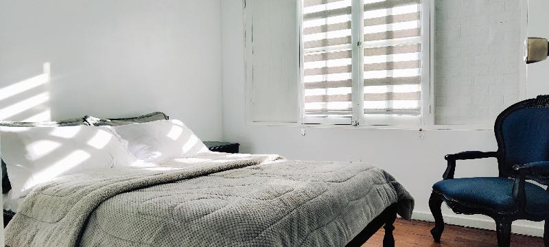 エコノミーシングルルーム, Muros Quito