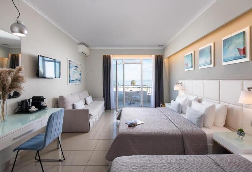 חדר משפחתי נוף לים, Olympic Star Beach