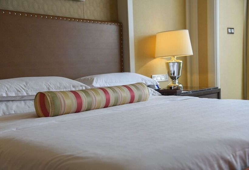 غرفة ديلوكس, Sheraton Fuzhou