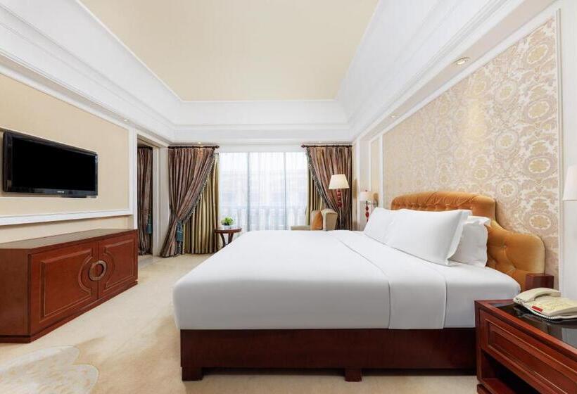 Люкс Повышенной Комфортности, Wyndham Foshan Shunde