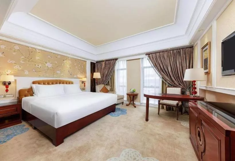 キングサイズベッドのデラックスルーム, Wyndham Foshan Shunde