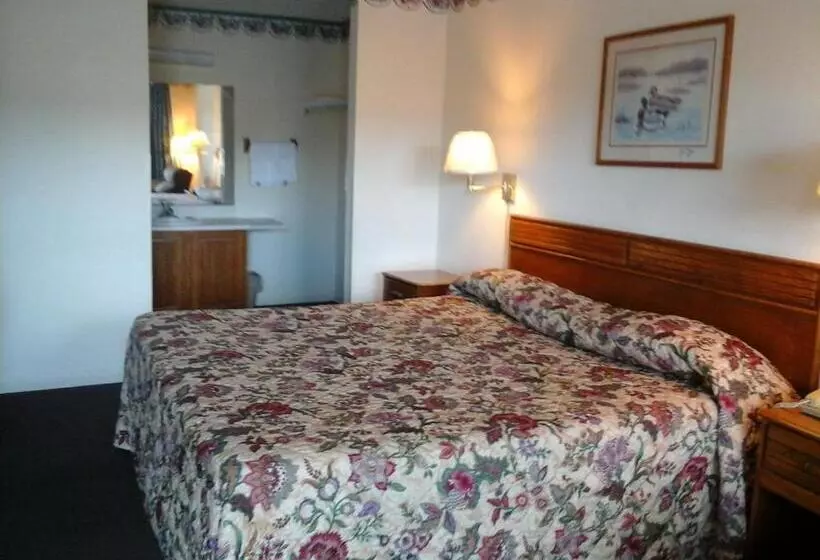 キングサイズベッドのスタンダードルーム, Royal Inn